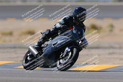 media/Oct-08-2022-SoCal Trackdays (Sat) [[1fc3beec89]]/Turn 14 (1050am)/